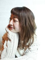ミナモ 柏(minamo) フェザーレイヤー ショートバング