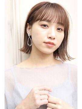 オーシャン(Ocean) ［OCEAN Hair&Life 水田成美］チラ見せ☆イヤリングカラー