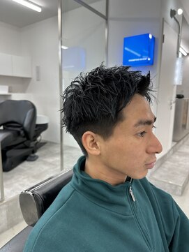 ロンド ローガン 名駅(Lond LOGAN) スパイキーショート　ダウンパーマ　アップバング　メンズ眉毛