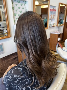 ルアージュ 調布店 [ハイライトカラー/髪質改善/インナーカラー/調布]