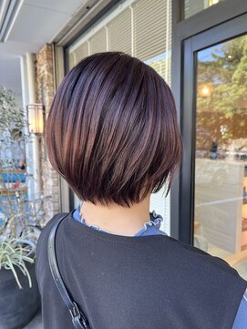 バイエイト 野並店(By Eight) 丸みショート×カシスピンク