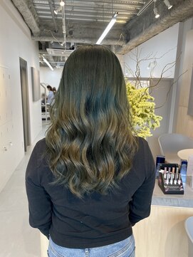 シダ(sida SAIIN) 【西村】20代30代オリーブカラー