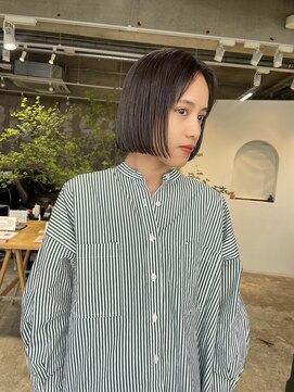 ノーム(norm) バツっとボブラインボブあごしたボブ