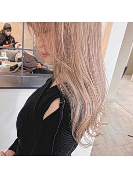 ブルーアンドカンパニー(BLUE&Co.) ハイトーンベージュ