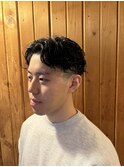 ツーブロックセンターパート/スパイラルパーマ