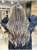 白髪ぼかしハイライト/ハイライト/レイヤーカット/髪質改善