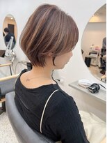 メモリーズ 銀座(Memories)&nbsp;白髪もぼかせるハイライトカラー　ショート