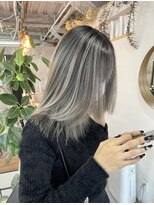 髪屋 紬 バレイヤージュ/ケアブリーチ/ハイトーン/ブリーチ