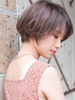 シロ(SiLO) ショート/ショートボブ/耳掛けショート/くびれショート/前髪あり