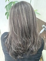ベルヘアーデザイン 堺東(Belle hair Design)&nbsp;ハイライトレイヤーカットイルミナカラー20代30代40代堺東