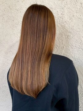 プリモ ココ 鍋島店(Primo coco.) 髪質改善ストレート ミルクティーベージュ 透明感カラー 艶髪