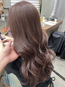 ボタン ハカタ(VOTAN hakata) 【前田七音】ピンクベージュ/ブリーチなし/レイヤーカット