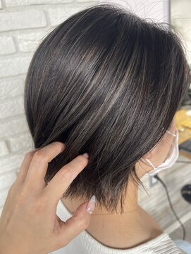 リーオオサカ(Lee Osaka) 【Lee大阪店】☆人気なハイライトスタイル☆/新出奈津樹