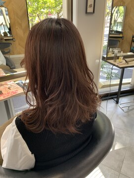 カーサ バイ ハミュウ たまプラーザ(CASA by Humium) 20代30代40代大人可愛いくせ毛風ゆるふわパーマセミディ