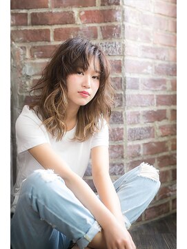 オーブヘアー ウノ(AUBE HAIR uno) 不揃いウエーブで遊びを加えたニュールック