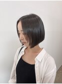 【韓国ヘア/顔まわりレイヤー/切りっぱなしボブ】