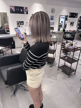 キング 枚方店(K!ng) 縮毛矯正髪質改善ハイライトレイヤーカット枚方美容室エクステ