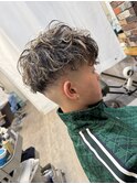 スペインカール メッシュ スキンフェード 学生 メンズ 10代20代