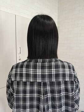 シェミール(CHEMIR) 切りっぱなしボブ【髪質改善/四日市】