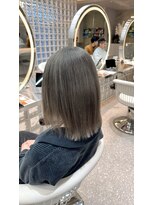 スキル 石岡(SKILL) ショート/グレージュ