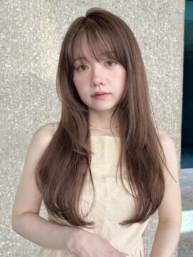 ローネス ギンザ(LONESS ginza) レイヤーカット/小顔カット/色素薄めカラー/くすみベージュ