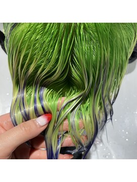 オーン(OOn) ネオングリーン×パープル