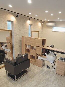 ２５(ニコ)では毎日頑張る男性に日々の疲れを癒し、ほっとできる空間をお届けします。お仕事帰りにも◎