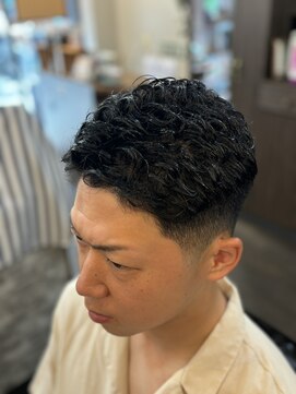 形状記憶パーマミドルフェード