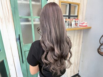 デスト 大宮(DEST)の写真/<年間4000人の実績*>SNSで話題のケアブリーチ×イルミナカラー*外国人風ハイトーンカラーが叶う[大宮駅]