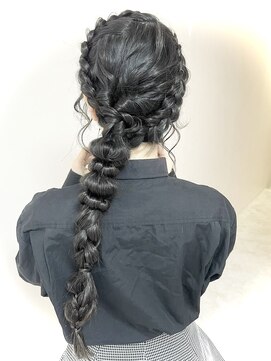 ルート(Ru-t) 編み下ろしヘア♪