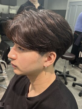 ジーニー 千葉(GENiE) シャドウパーマ/ニュアンスパーマ/韓国ヘア【高野優真】