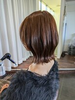 ヘアサロン フラット(Hair salon flat)&nbsp;ウルフレイヤー　透け感モノトーン