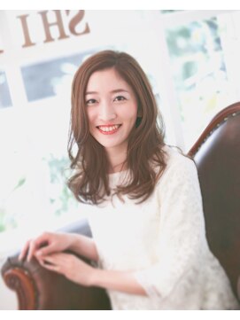 アンテシニヨン(Un the Shiniyon) 誰からも愛される♪セミロングパーマ