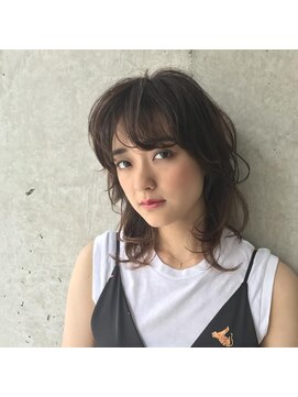 ヴェイン(VEIN) VEIN【青山】　グレージュカラー　ハイライト