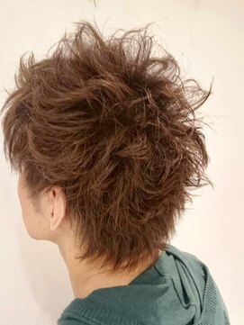 コム(com by neolive) メンズ　ソフトツイストパーマ