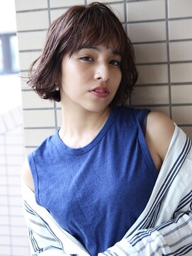 リノア 鵠沼海岸(LINOA) オン眉ニュアンスリラクシーボブ