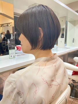 アフロディーテギンザ 神保町(APHRODITE GINZA) カール/セミディ/シアーカラー/姫カット［御茶ノ水/神保町］