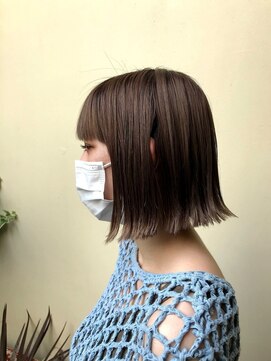 メイクス 表参道(MAKE'S omotesando) お客様スタイル119【TAKUYA】切りっぱなしボブ