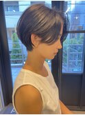 ショートボブパーマ20代30代40代イヤリングカラー大人可愛い