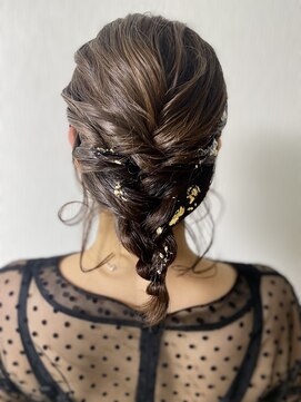 ミークスタイルヘアー(Miiku.style.hair) ねじり編み下ろし