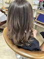 ブランシェ ヘアデザイン(BLANCHE hair design) 元々やっていたハイトーンカラーを活かしてシャドールーツ風に