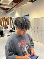 ルーストデラックス 京都河原町三条(ROOST dx)&nbsp;ホワイトハイライト×ツイスト