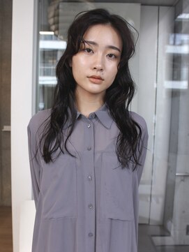 オーオ シカシカ(OOO YY) クルムパーマ/ウェーブパーマ/コテ巻き風パーマ