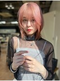 ペールピンクカラー ケアブリーチ 顔周りカット レイヤーボブ