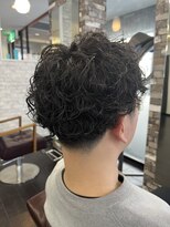 ヘアーメイク ロージー 北18条店(HAIR MAKE ROSY)&nbsp;波巻きツイストスパイラルパーマツーブロック刈り上げ