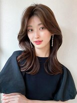 ラルユー 金山(LallYou)&nbsp;後れ毛が可愛い顔周りレイヤー/ナチュラルアッシュ/顔周り