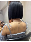 切りっぱなしボブ