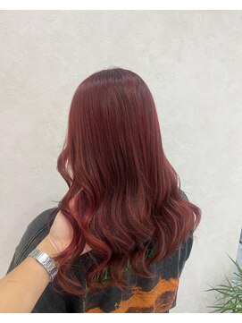 トゥルークリエイション 春日部(True Creation) ワインレッドカラー