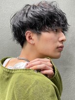 フィフス 神南(fifth)&nbsp;波巻き×センターパートで魅せる抜け感ヘア