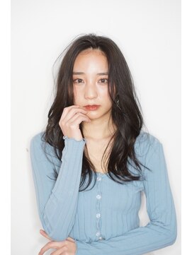 ルフュージュ バイ プロデュース 相模大野店(Refuge by Produce) 暗髪/レイヤーカット/長めバング